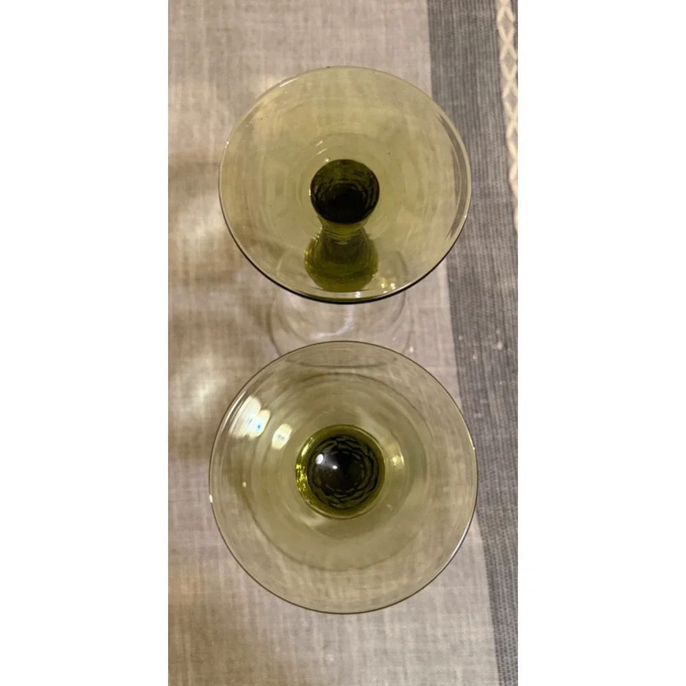 🍷 Set of 2 Green Stem Wine Glasses – Clear Bowl - Libbey - Vintage